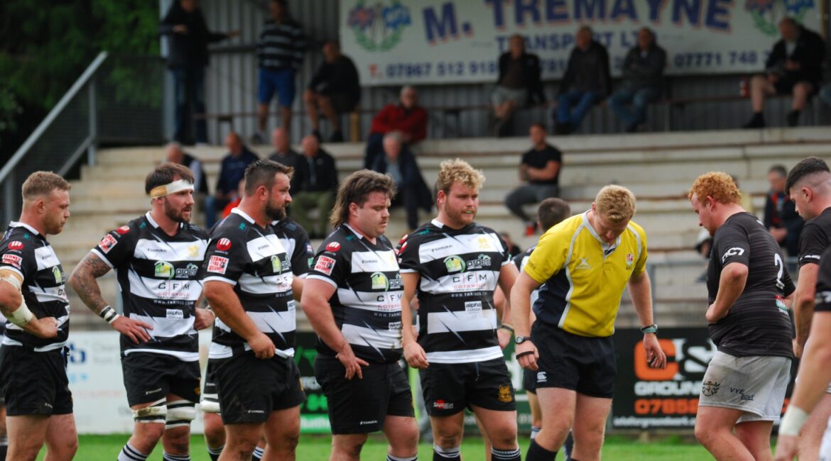 Lydney Rfc Lydney win derby thriller with 14 players. - The Bledisloe Club Lydney RFC
